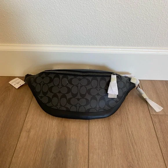 WARREN BELT BAG IN SIGNATURE CANVAS (COACH)